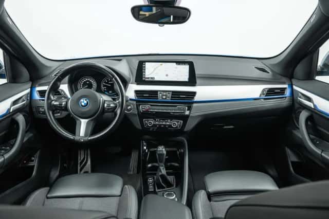 BMW X1 (2022) thumbnail 4