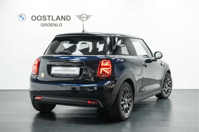 MINI Mini Electric (2022) thumbnail 3