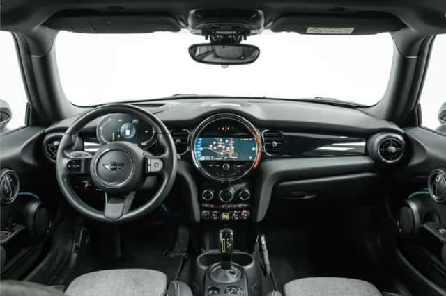 MINI Mini Electric (2022) thumbnail 4