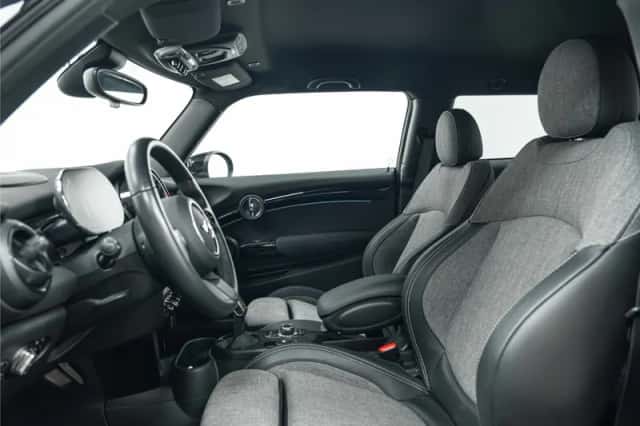 MINI Mini Electric (2022) thumbnail 5