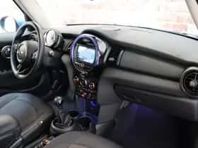 MINI Hatchback (2019) thumbnail 21