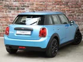 MINI Hatchback (2019) thumbnail 4