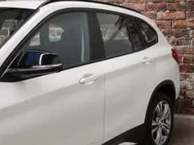 BMW X1 (2017) thumbnail 8
