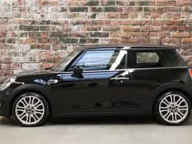 MINI Hatchback (2016) thumbnail 3