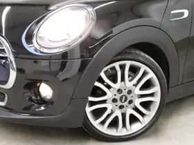 MINI Hatchback (2016) thumbnail 7
