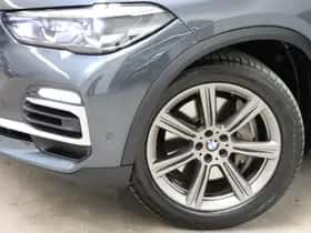 BMW X5 (2020) thumbnail 9