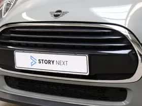 MINI Hatchback (2021) thumbnail 7