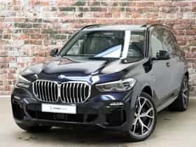 BMW X5 (2021)