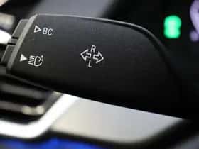 BMW X5 (2021) thumbnail 42