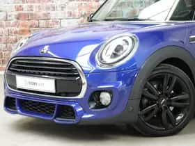 MINI Hatchback (2018) thumbnail 2