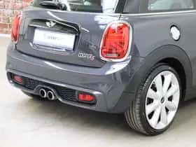 MINI Hatchback (2015) thumbnail 5