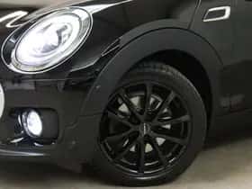 MINI Clubman (2016) thumbnail 8