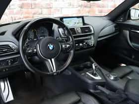 BMW M2 (2017) thumbnail 16