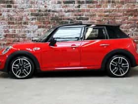 MINI Hatchback (2016) thumbnail 3