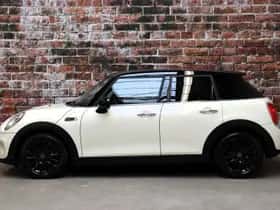MINI Hatchback (2016) thumbnail 3