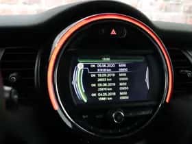 MINI Hatchback (2016) thumbnail 24
