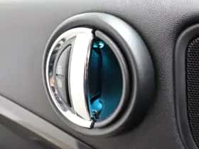 MINI Countryman (2017) thumbnail 30