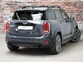 MINI Countryman (2017) thumbnail 4