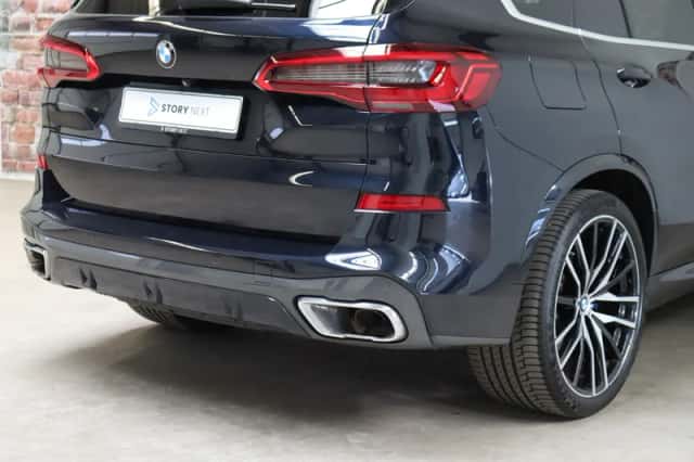 BMW X5 (2019) thumbnail 5
