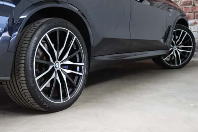 BMW X5 (2019) thumbnail 6