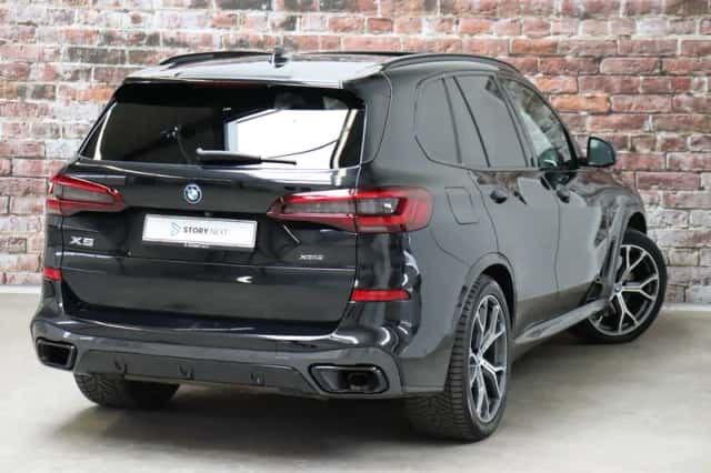 BMW X5 (2021) thumbnail 4