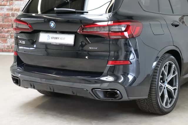 BMW X5 (2021) thumbnail 5