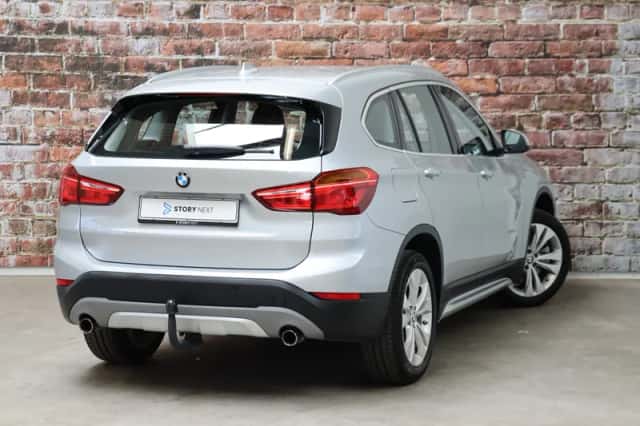 BMW X1 (2016) thumbnail 4