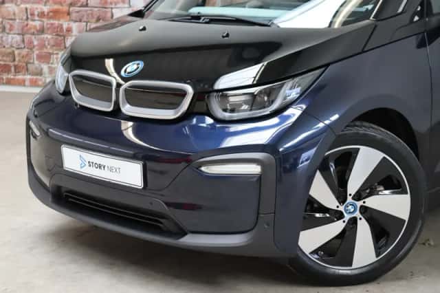 BMW i3 (2018) thumbnail 2
