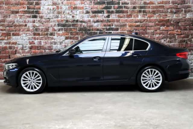 BMW 5-Serie (2018) thumbnail 2
