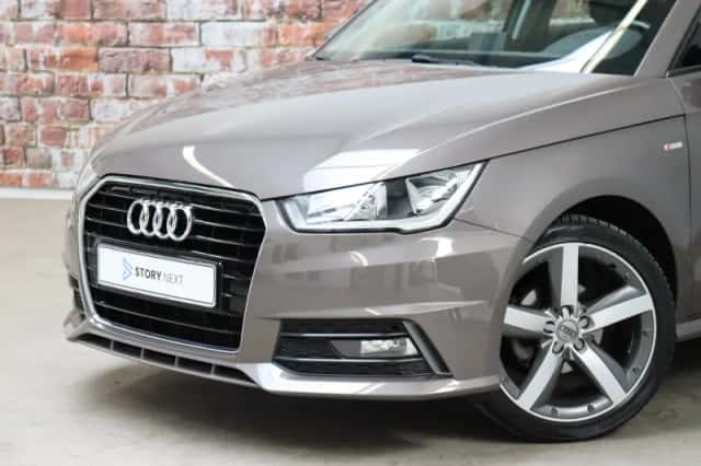 Audi A1 (2016) thumbnail 2