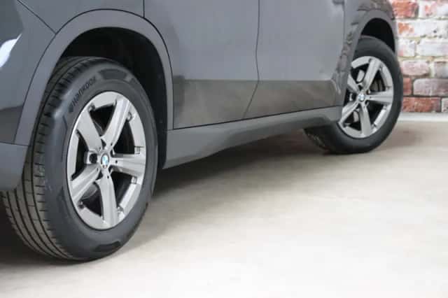 BMW X1 (2023) thumbnail 6