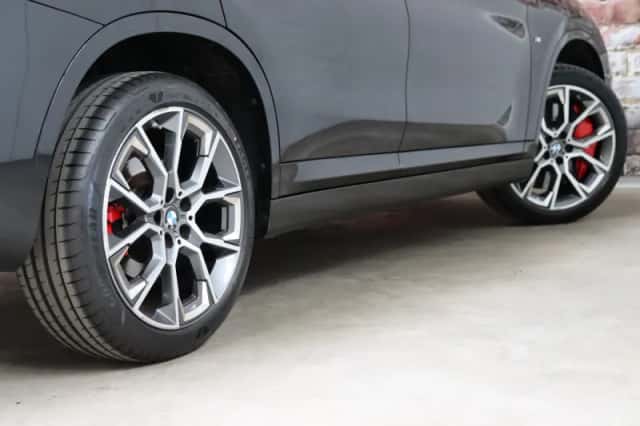 BMW X1 (2022) thumbnail 5
