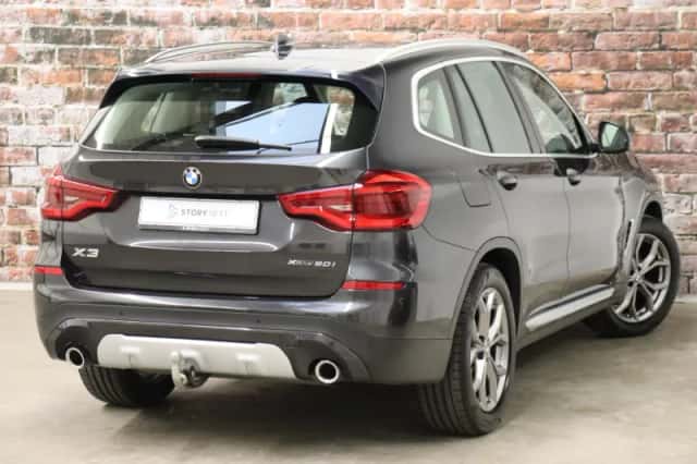 BMW X3 (2018) thumbnail 4