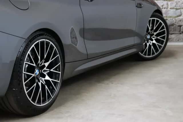 BMW M2 (2017) thumbnail 6