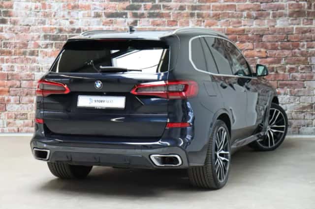 BMW X5 (2019) thumbnail 4