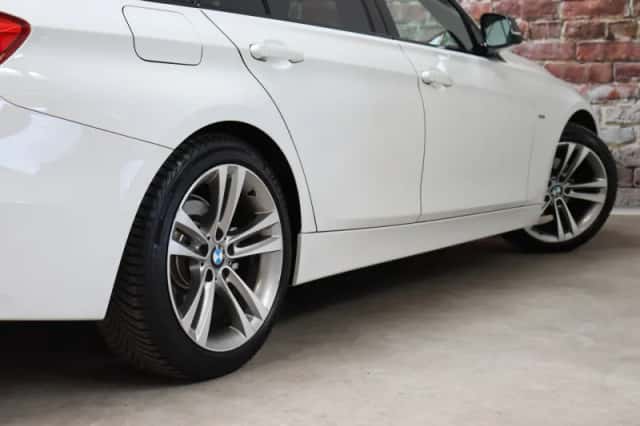 BMW 3-Serie (2014) thumbnail 6