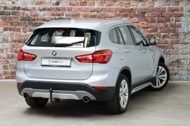 BMW X1 (2016) thumbnail 4