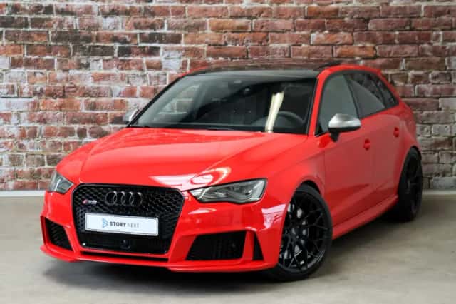 Audi RS3 (2016) thumbnail 1