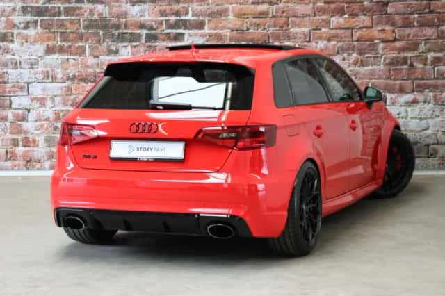 Audi RS3 (2016) thumbnail 3