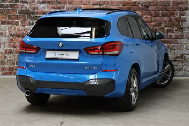BMW X1 (2021) thumbnail 4