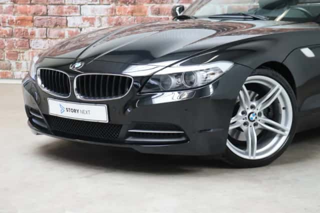 BMW Z4 (2009) thumbnail 2