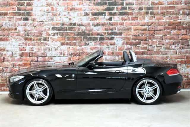 BMW Z4 (2009) thumbnail 3