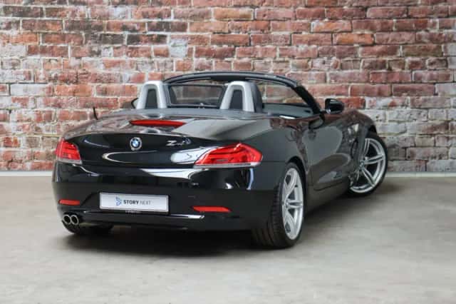 BMW Z4 (2009) thumbnail 5