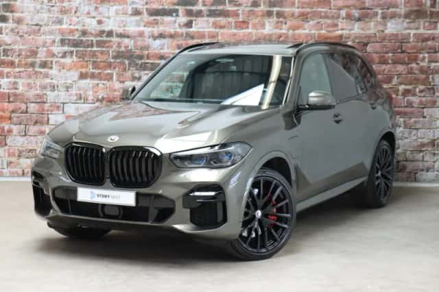 BMW X5 (2022) thumbnail 1