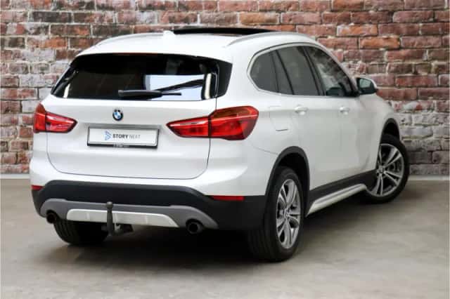 BMW X1 (2016) thumbnail 4
