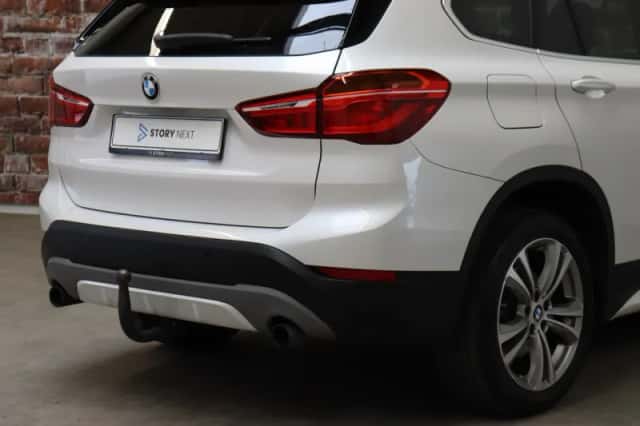 BMW X1 (2016) thumbnail 5