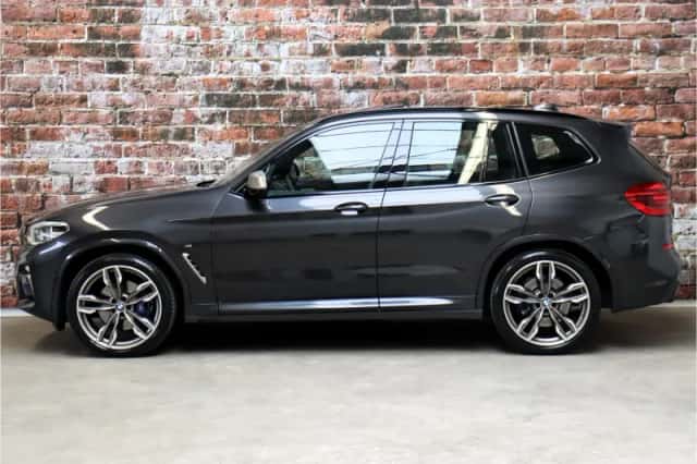 BMW X3 (2017) thumbnail 3