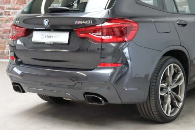 BMW X3 (2017) thumbnail 6