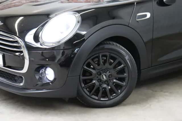 MINI Cooper (2014) thumbnail 3