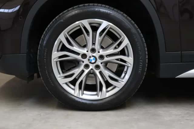 BMW X1 (2018) thumbnail 4